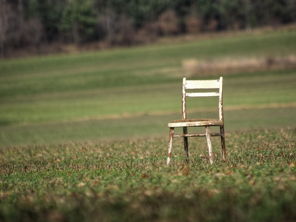33. Židle